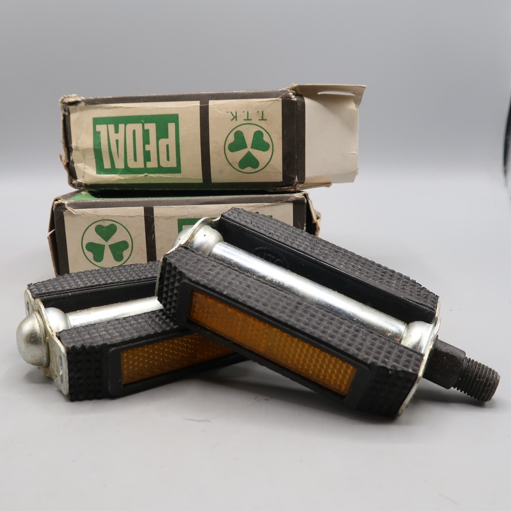 TTK Rubber Block Bicycle Pedals 1/2" Made Taiwan Old School BMX Reflective Lot